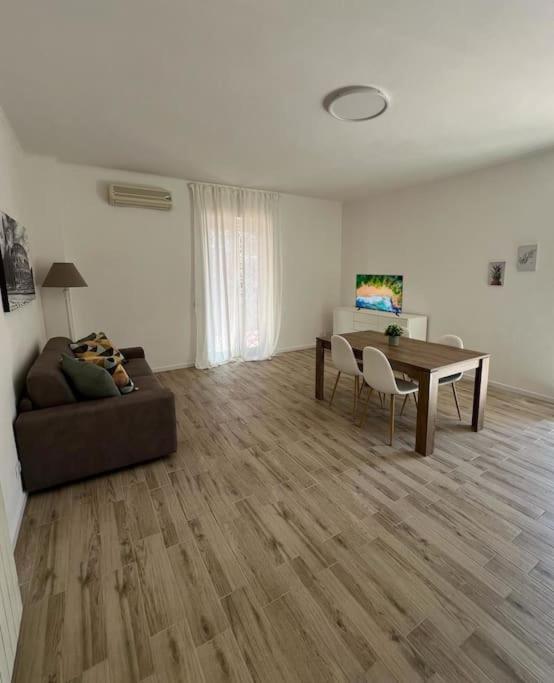 Apartment Delizioso A 5 Minuti Dalla Metro A Rom